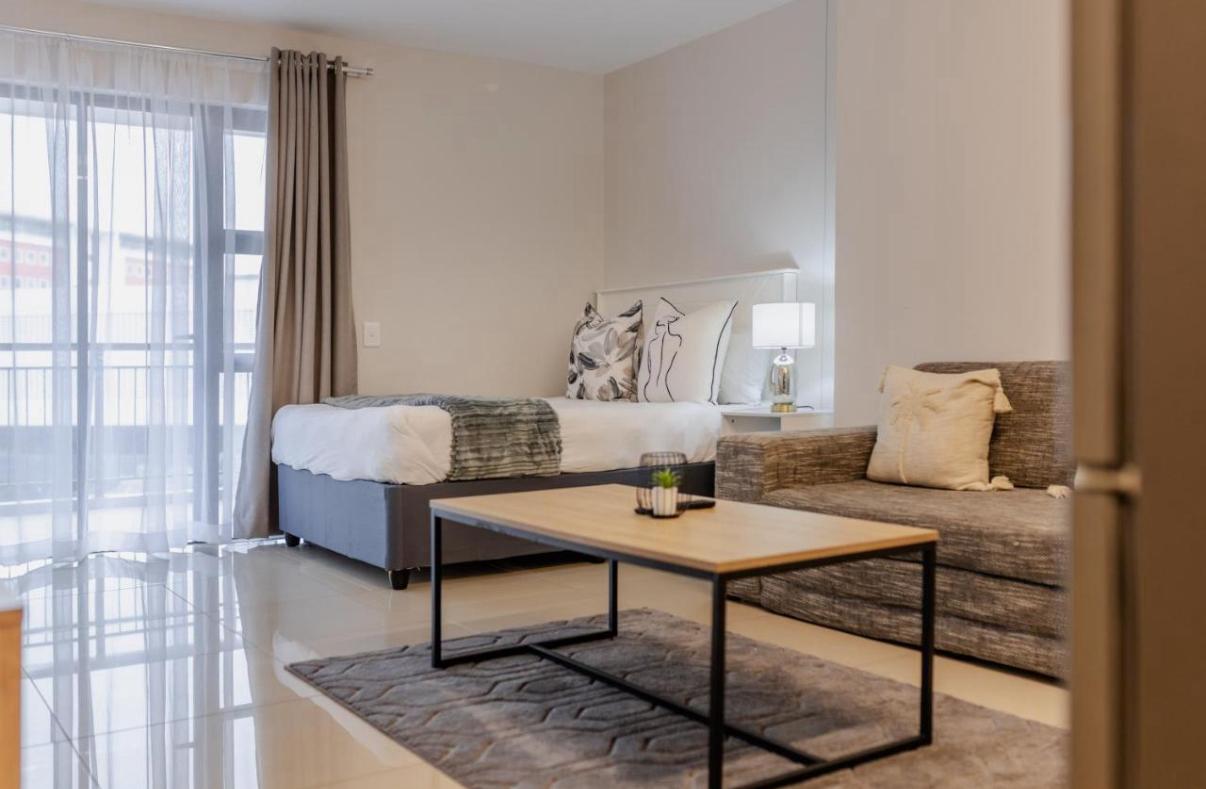 Phola Studio Bedroom